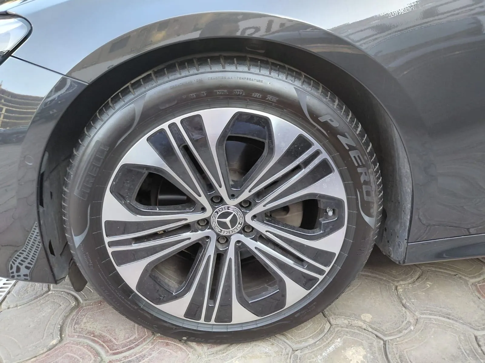 Mercedes Benz E Class 2024